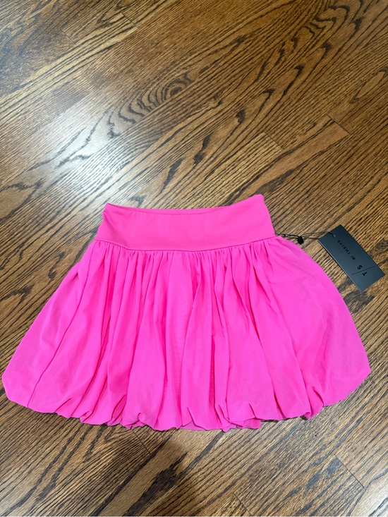 Thrive Dresses & Skirts - Pink bubble skort